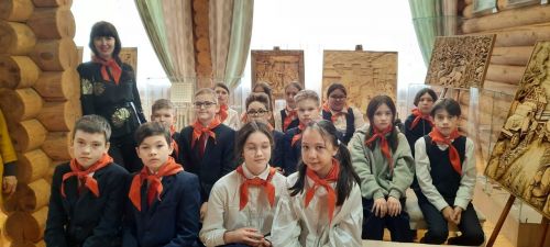 Азнакайда пионер ветераннары белән очрашу узды