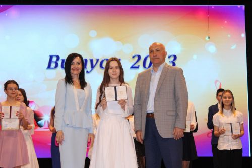 В Азнакаевской детской школе искусств прошёл выпускной вечер