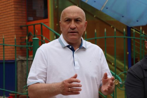 Азнакай районы башлыгы Зәңгәр мәчеттә күчмә киңәшмә үткәрде