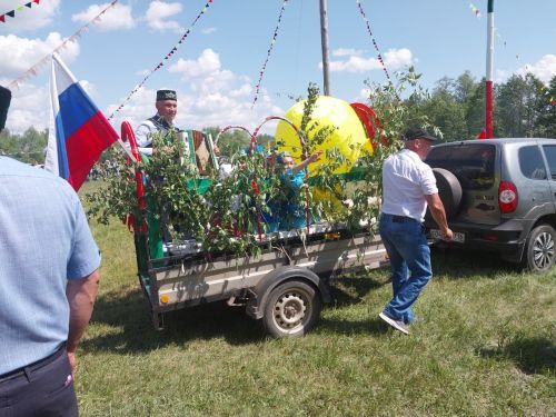 Балтач Сабантуенда күптәнге дуслар һәм күрше авыллар очрашты
