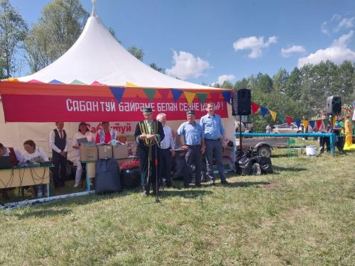 Балтач Сабантуенда күптәнге дуслар һәм күрше авыллар очрашты