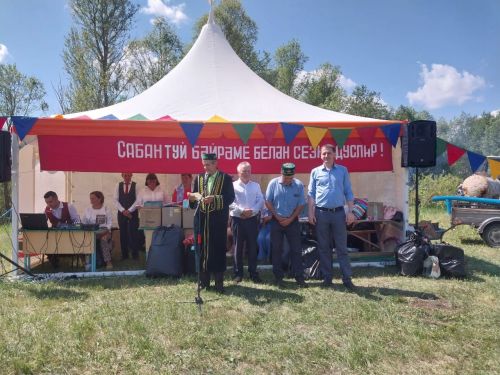 Балтач Сабантуенда күптәнге дуслар һәм күрше авыллар очрашты