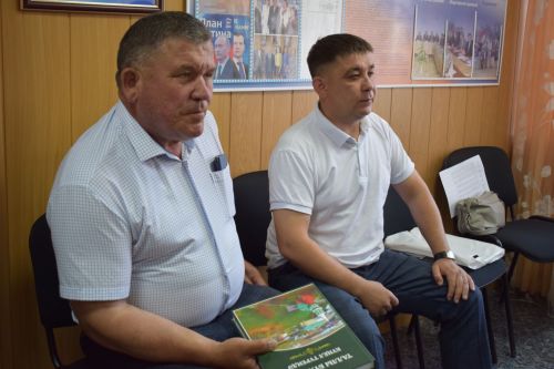 Азнакайлыларны Дәүләт Советы депутаты Рөстәм Мөхәммәдиев кабул итте