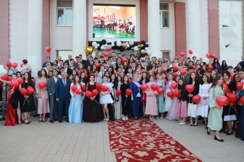 Азнакайда районкүләм чыгарылыш кичәсе үтте
