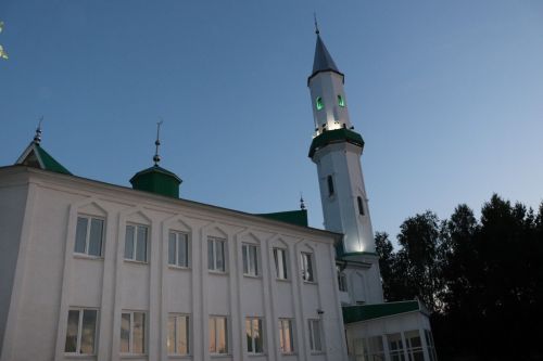 Корбан гаете Азнакайны нурландыра