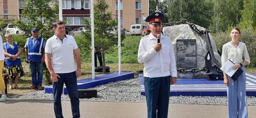 В Азнакаево военные моряки отметили свой праздник