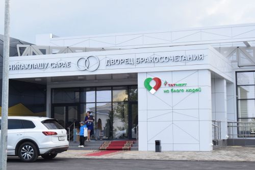 В Азнакаево в этом году рождается больше мальчиков