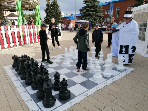 Азнакайда берьюлы өч бәйрәм узды