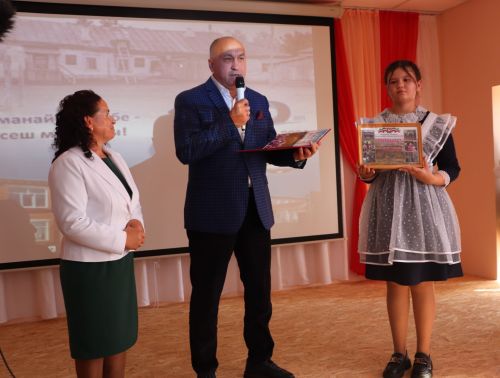 Урманай авылы мәктәбе бер гасырлык юбилеен каршылады