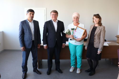 Азнакайның уңган почтальоннары бүләкләнде