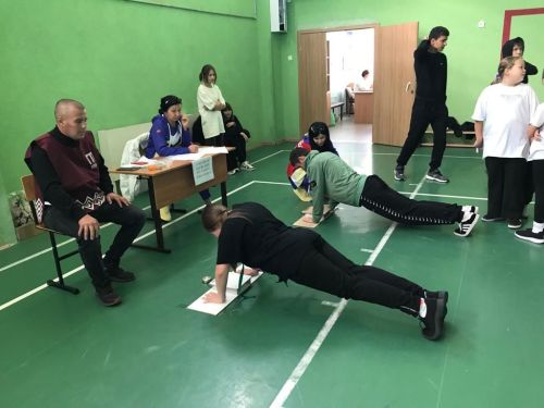 Более 600 учащихся в Азнакаевской школе №1 сдали нормативы ГТО