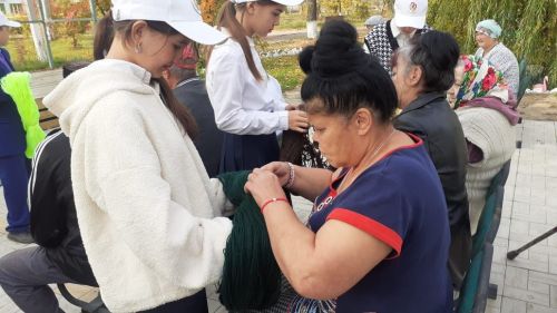 Азнакаевские школьники совершают добрые дела