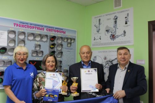 Азнакайда иң җитез “Автобабай” һәм “Автоәби”не ачыкладылар