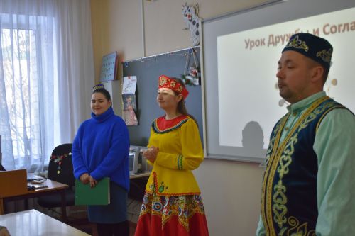 Азнакаевские школьники изучают культурное наследие