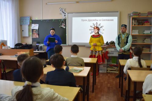 Азнакаевские школьники изучают культурное наследие