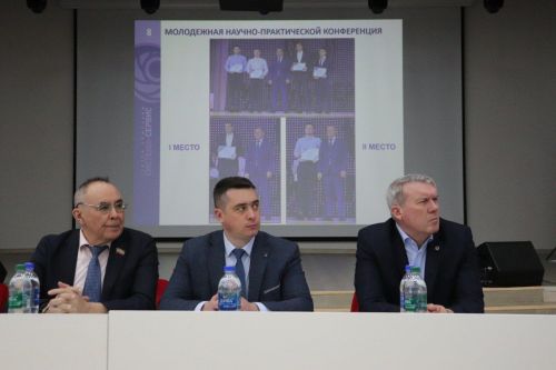 Азнакайда «Перекрыватель» коллективының җыелышы узды