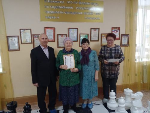 Азнакай ветераннары көч сынаштылар