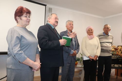 Актүбә шагыйре Илдар Батыршинның тәүге китабы дөнья күрде