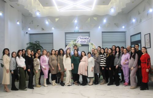 Шәһәребезнең булачак әниләренә файдалы әнгәмә үткәрделәр