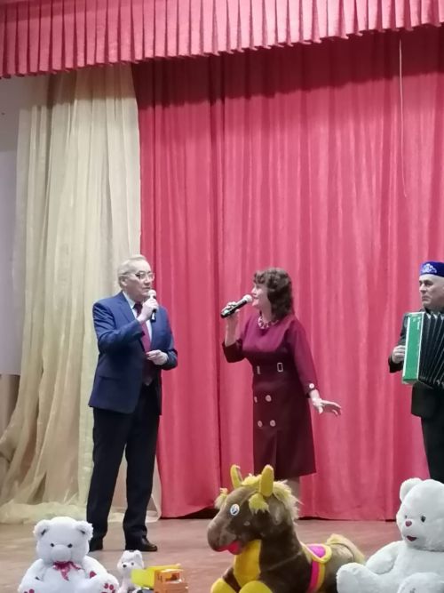 Азнакайда смотр-концертларга әзерлек бара