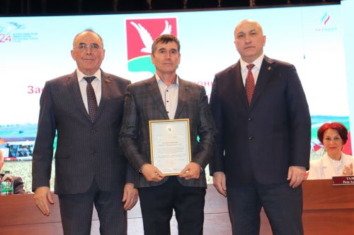 Азнакай районы Советы еллык хисап тотты