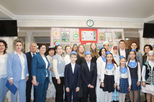 Район шәһәр Мәдәният йортында «Эхо веков в истории семьи — Тарихта без эзлебез» шәҗәрәләр фестиваленең муниципаль этабы узды