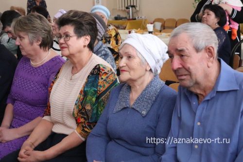 Азнакайда ТОСлар халыкка бәйрәм ясады