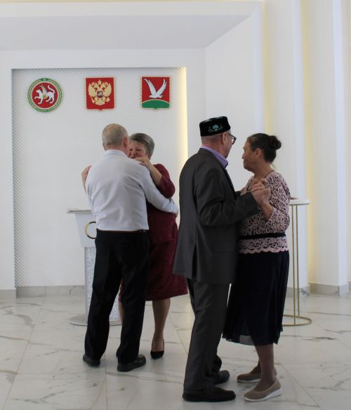 Азнакайда гаилә юбилярларын хөрмәтләделәр