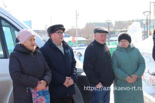 Әгерҗе парлары тавыш бирде
