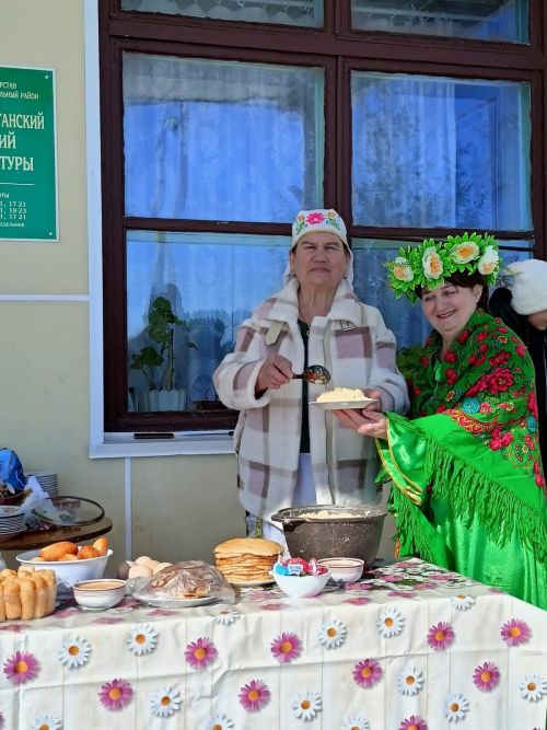 Татшуган авылында сайлау оешкан төстә бара