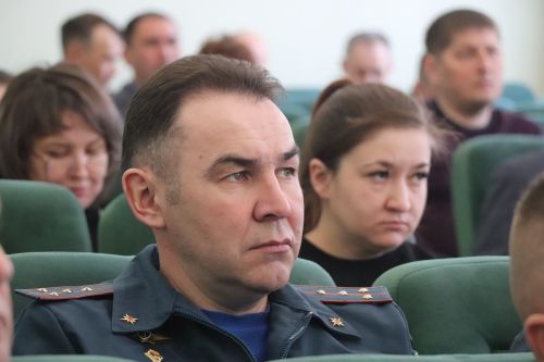 Район хакимиятендә террорчылыкка каршы комиссиянең чираттагы утырышы узды