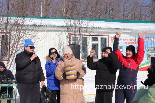 Азнакайда күңелле бәйге программасы үтте