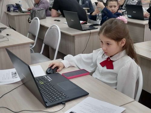 Состоялся первый этап Республиканского чемпионата  по компьютерному многоборью «Буыннар Бәйләнеше» (Связь поколений)