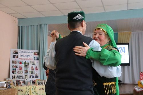 Азнакайда «Парлы мендәрләр» чарасы үтте