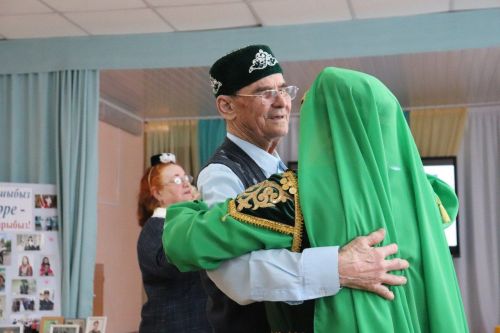 Азнакайда «Парлы мендәрләр» чарасы үтте