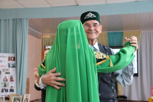 Азнакайда «Парлы мендәрләр» чарасы үтте