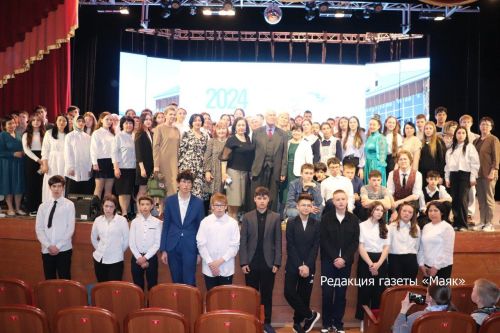 Азнакайга олпат якташыбыз Әзһәр Шакиров кайтты