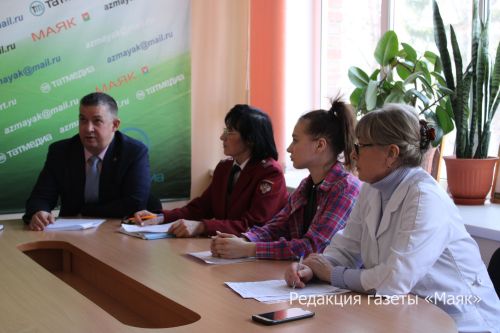 В редакции газеты «Маяк» обсудили вопросы охраны здоровья населения