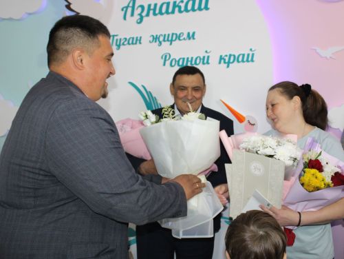 Махсус хәрби операциядә катнашучы азнакайлының гаиләсен дүртенче баласы тууы белән котладылар