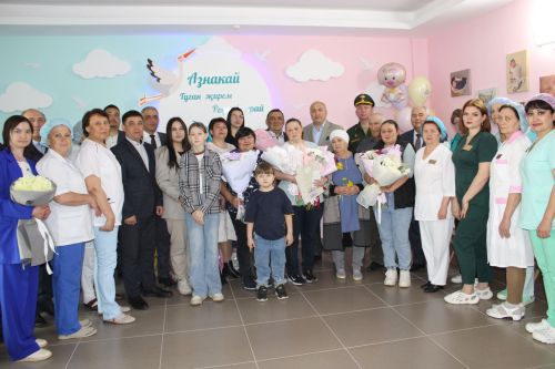 Махсус хәрби операциядә катнашучы азнакайлының гаиләсен дүртенче баласы тууы белән котладылар