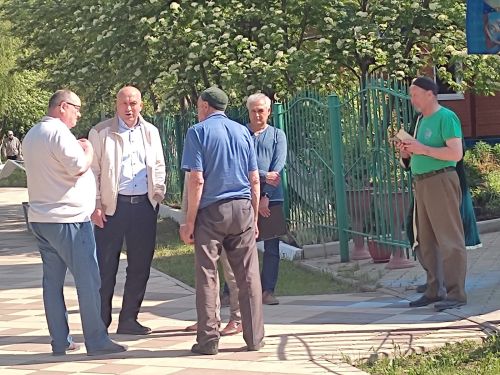 Җитәкчеләр Азнакайның Зәңгәр мәчетен төзекләндерү турында сөйләштеләр