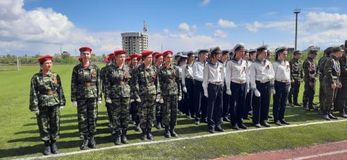 Азнакайда балалар арасында хәрби җыр һәм сафта йөрү бәйгесе үтте