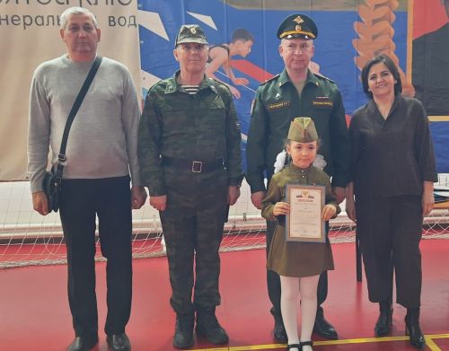 Азнакайда балалар арасында хәрби җыр һәм сафта йөрү бәйгесе үтте