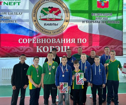 Азнакай көрәшчеләре җиңү белән кайтты