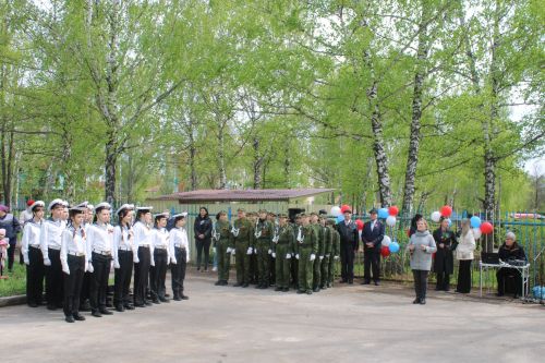 Азнакайда районыбызда бердәнбер Бөек Ватан сугышы ветераны, фронтовик Гайнулла Әюповны котлаулар дәвам итә