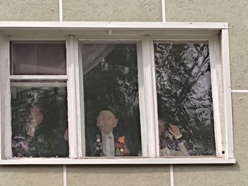 Азнакайда районыбызда бердәнбер Бөек Ватан сугышы ветераны, фронтовик Гайнулла Әюповны котлаулар дәвам итә