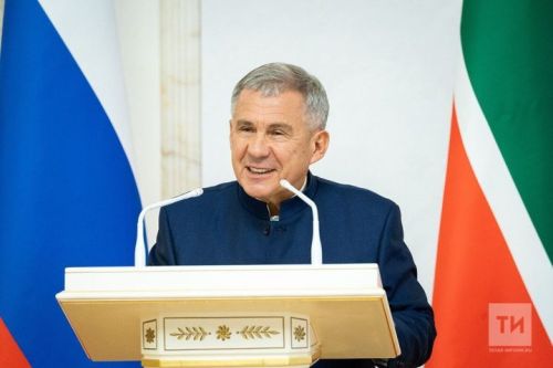 Рөстәм Миңнеханов: Гаилә, мәхәббәт һәм тугрылык көне белән