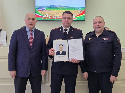 Полиция хезмәткәрләре хисап тотты