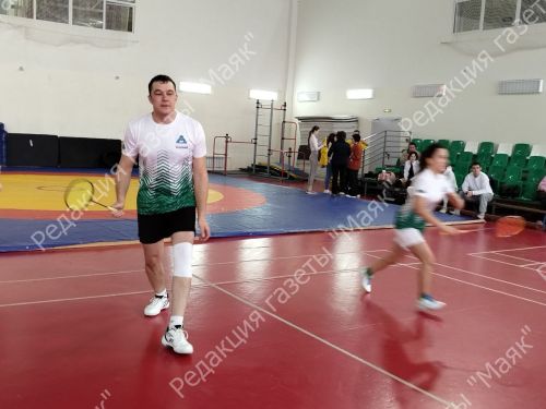 Азнакайда бадминтон буенча сайлап алу ярышлары узды