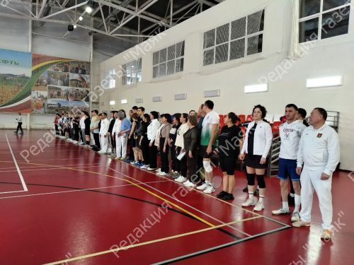 Азнакайда бадминтон буенча сайлап алу ярышлары узды
